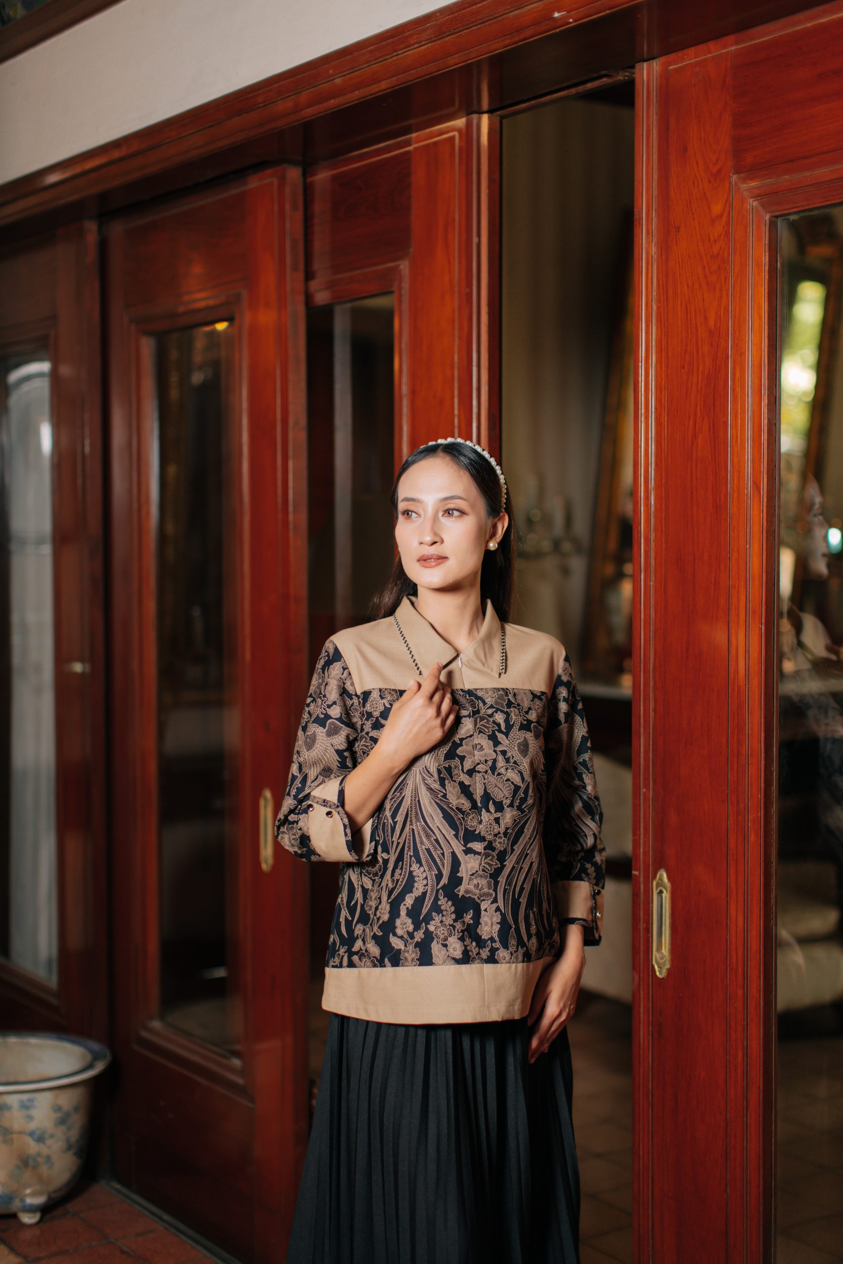 Adhipuspa Series - Blouse - Image 4