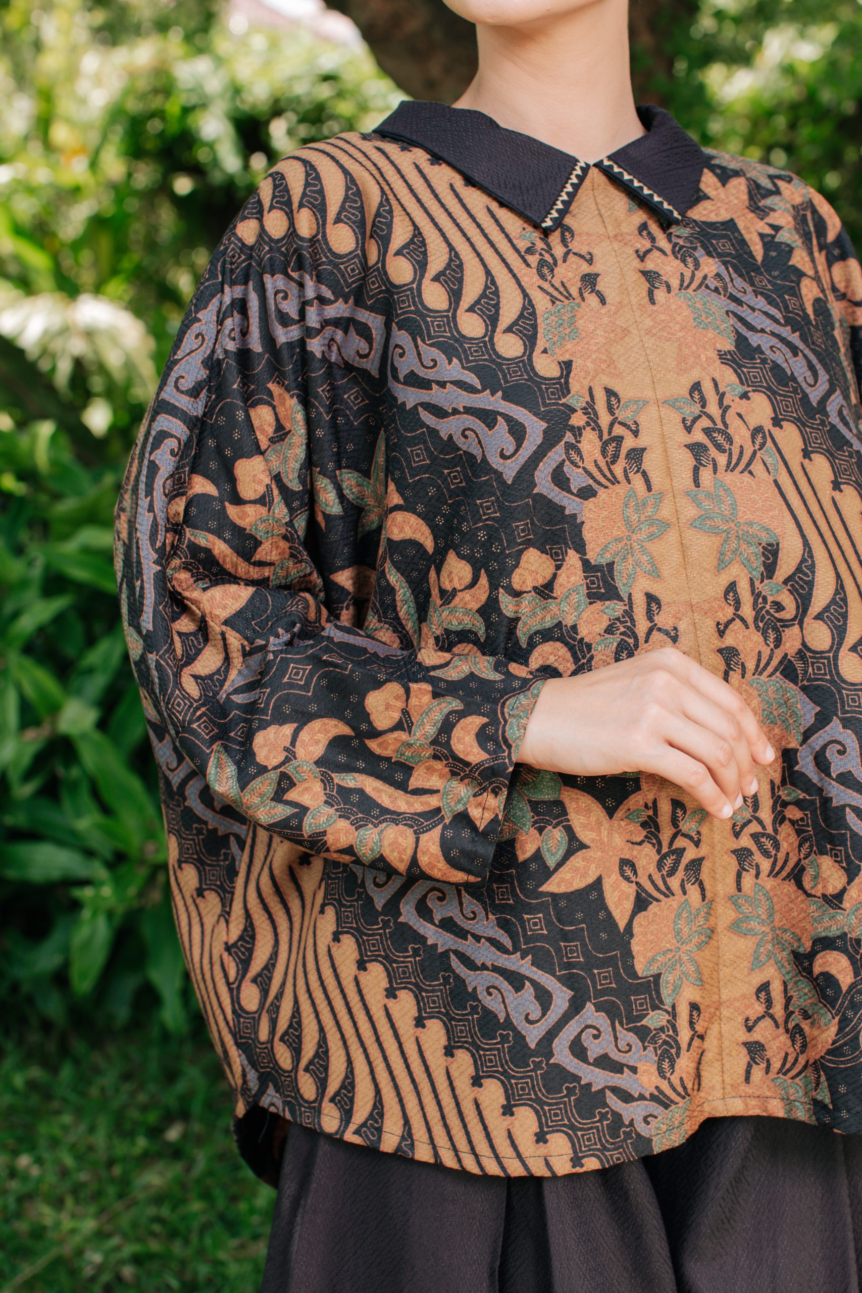 Adhipuspa Series - Blouse Oversize - Image 4