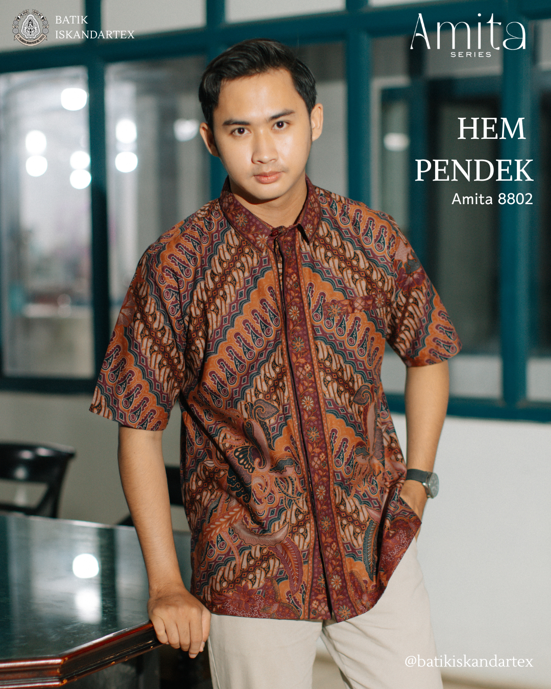 Hem Batik Pria Amita 8802 Lengan Pendek Warna Cokelat Teracotta Motif Parang Modifikasi Batik Iskandartex