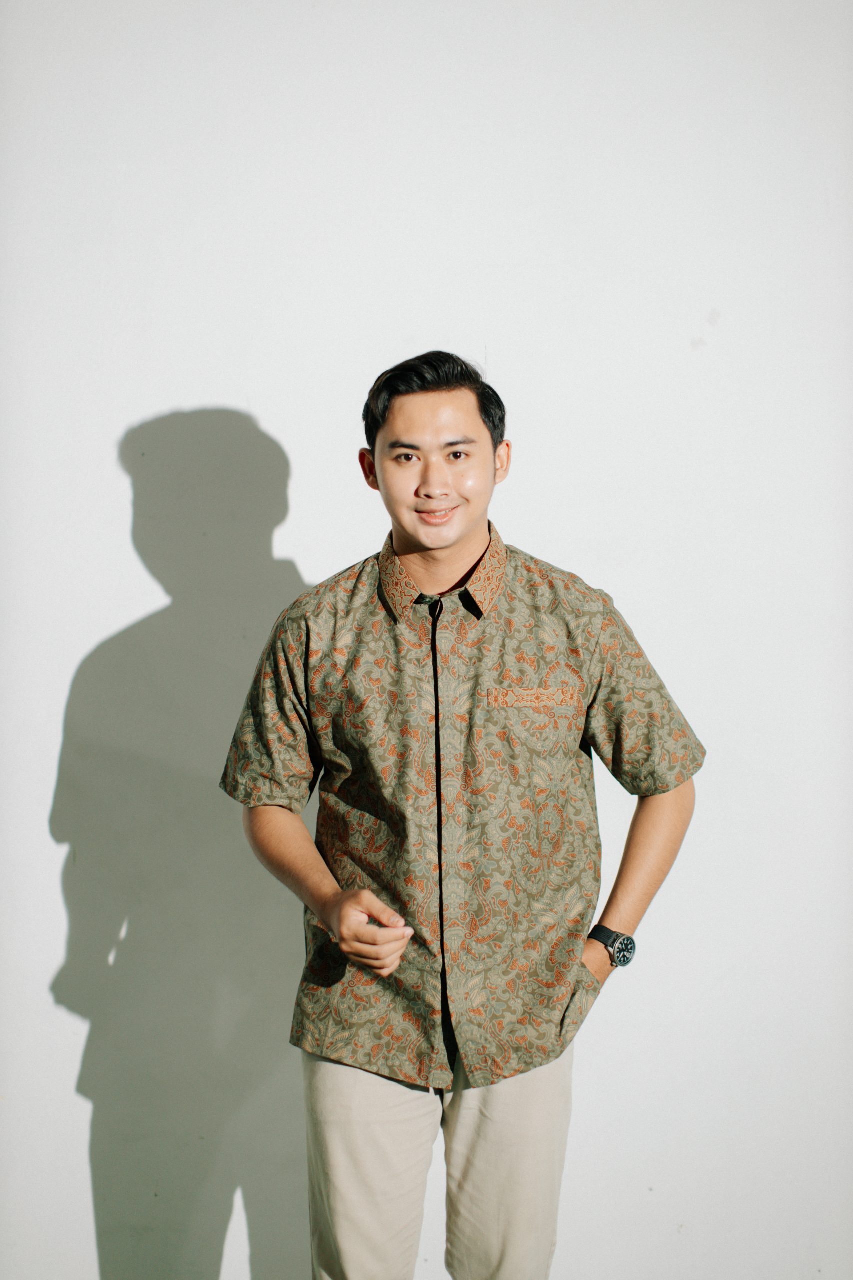 AMITA-8134-SS-MENS-BATIK