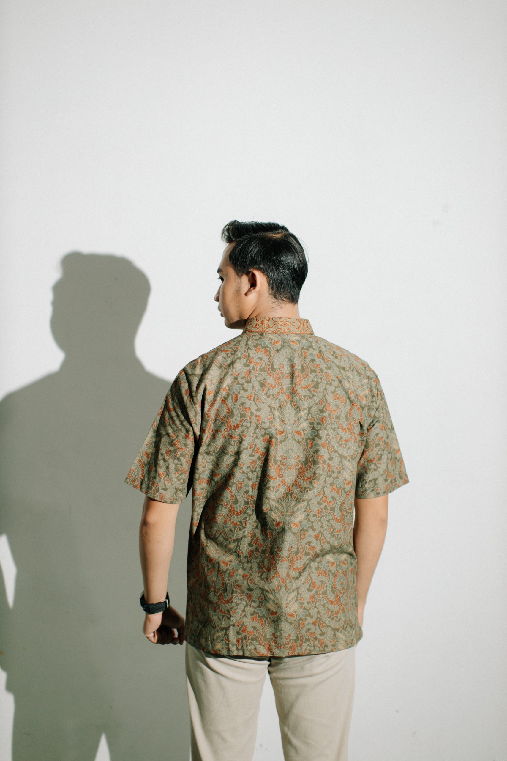 AMITA-8134-SS-MENS-BATIK